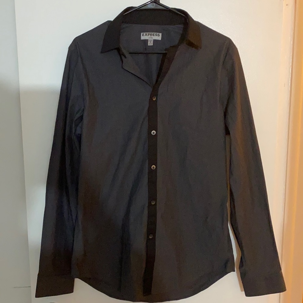 Men’s Express Button Down